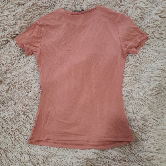US6 Crew Neck Fitted T Shirt in Pink Missguided - Picture 5 of 9